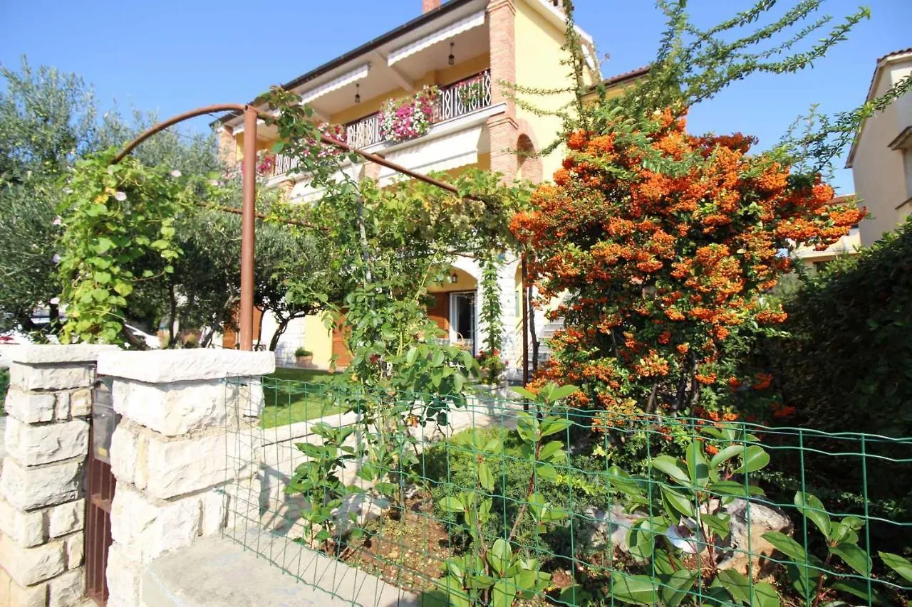 Apartment In Porec - Istrien 43263